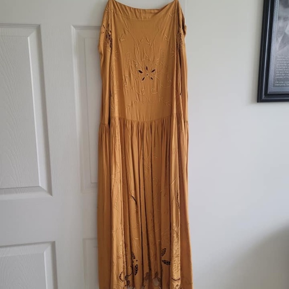 Never worn ..Peasant Dress by Free People...It is calling YOUR name. - Picture 3 of 3